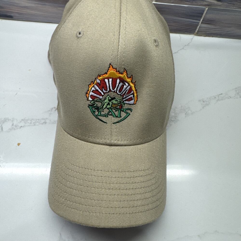 To Juana Eats Hat